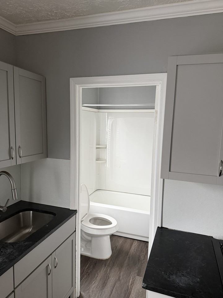 3694 E 57th St #3 - Photo 5 of 8