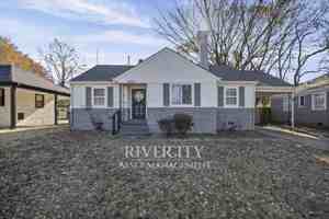 featured image of 4229 Vann Ave #1