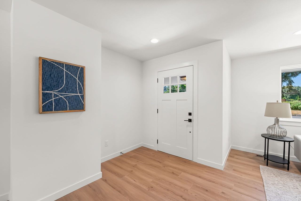 1339 Garrison Ave #A - Photo 5 of 45