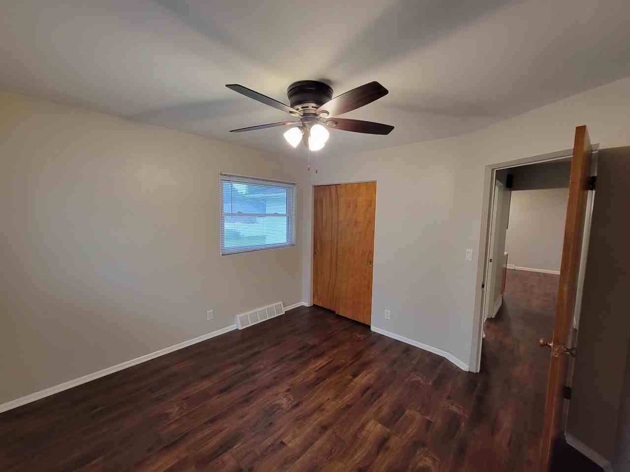 1319 W 5th St #1 - Photo 7 of 24