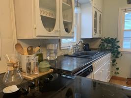 featured image of 1412 Rainbow Dr #1