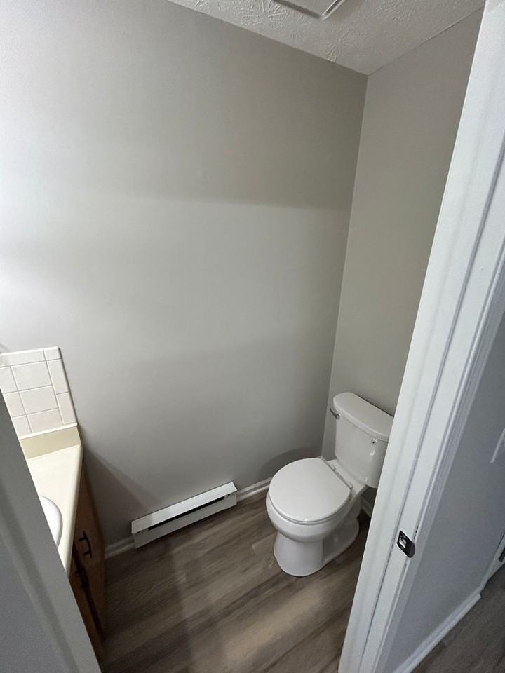 1220 Bunker Hill Rd #A - Photo 5 of 14