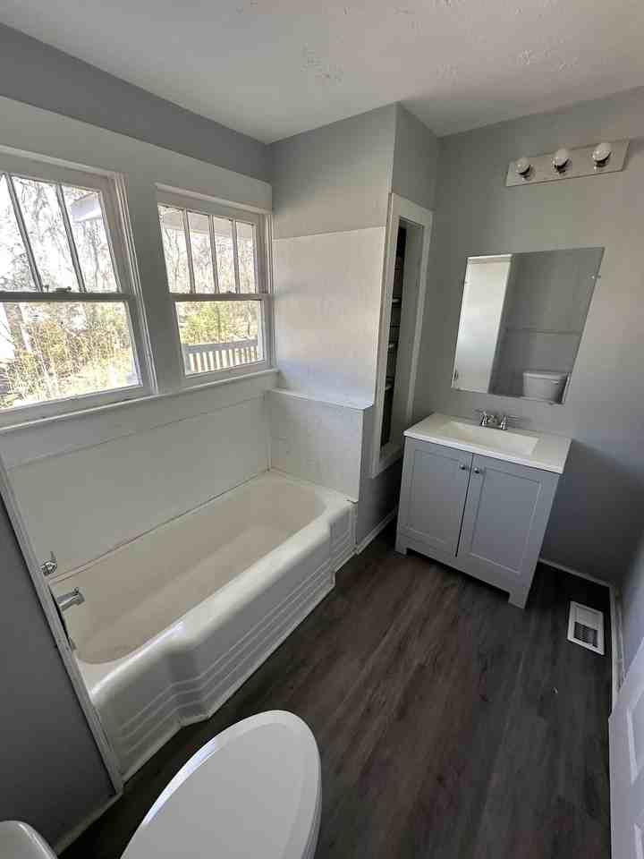 5517 Sugar Ray Dr #1 - Photo 5 of 17