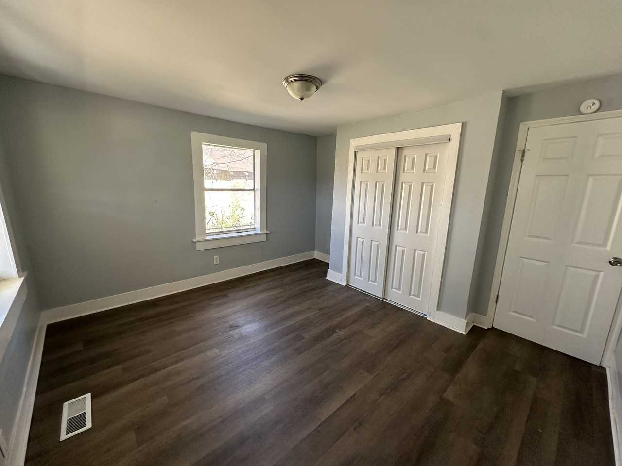 5517 Sugar Ray Dr #1 - Photo 7 of 17