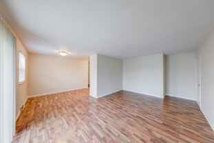 Lawrence Glen Apartments - Photo 1 of 1