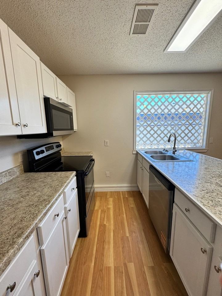 KT 4512 Lehigh - Rear #REAR - Photo 3 of 9