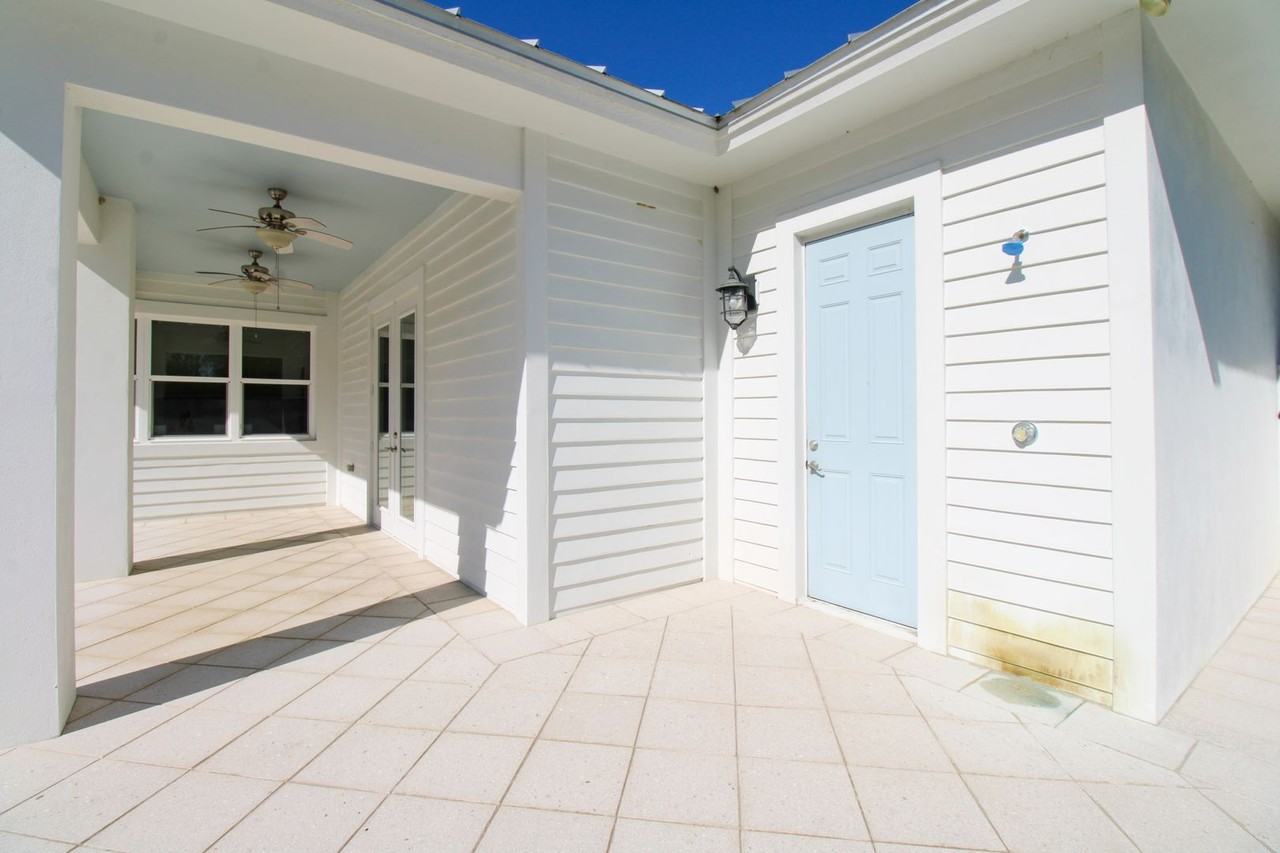 6184 Whitaker Rd - Photo 4 of 50