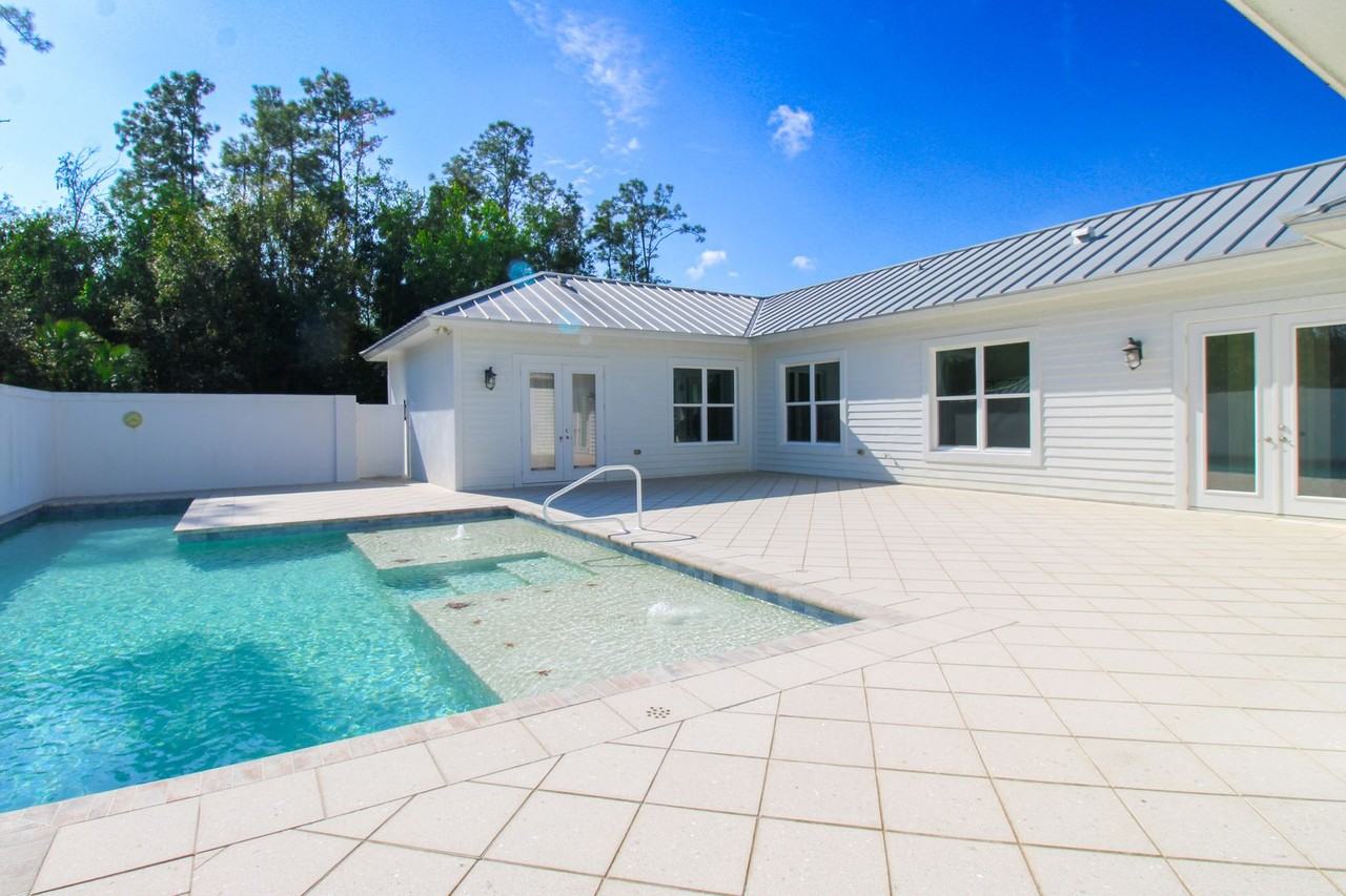 6184 Whitaker Rd - Photo 6 of 50