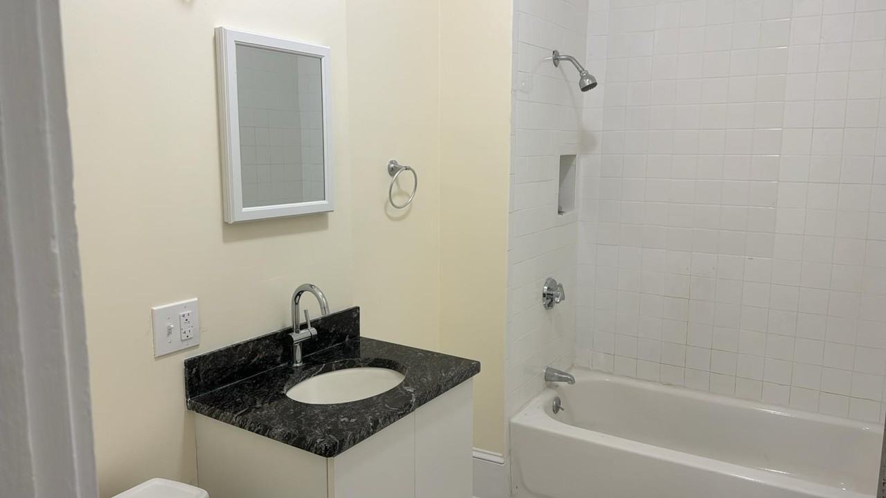 50 Wheatland Ave #3 - Photo 5 of 6