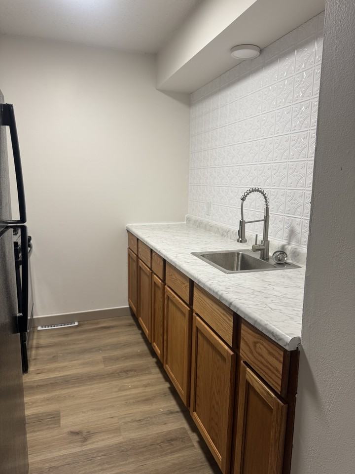 1218 W 2nd St #1232 - Photo 5 of 9