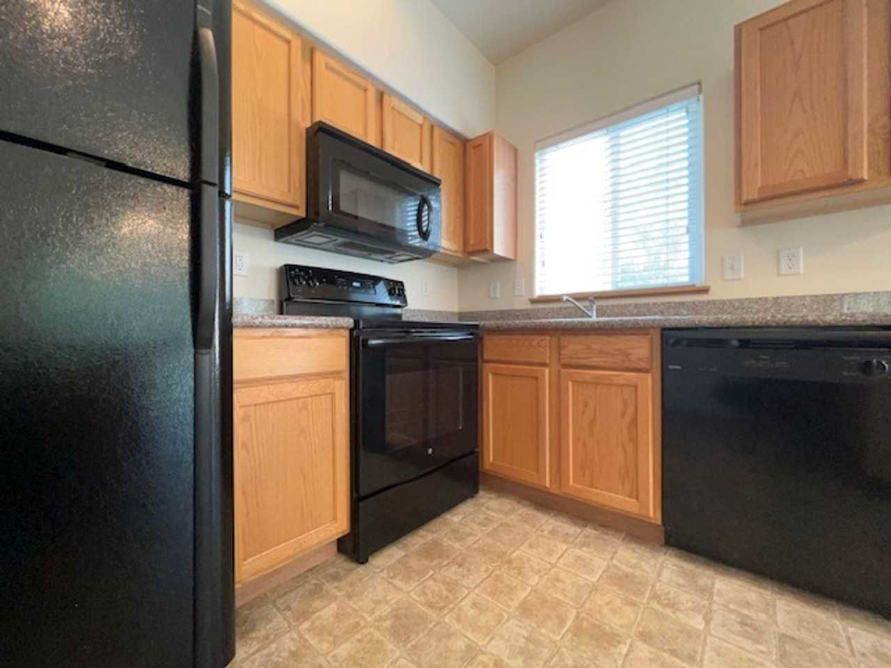 Wilson - 1927 - Photo 6 of 16