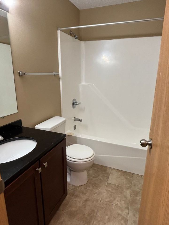 730 Michael - Photo 4 of 8