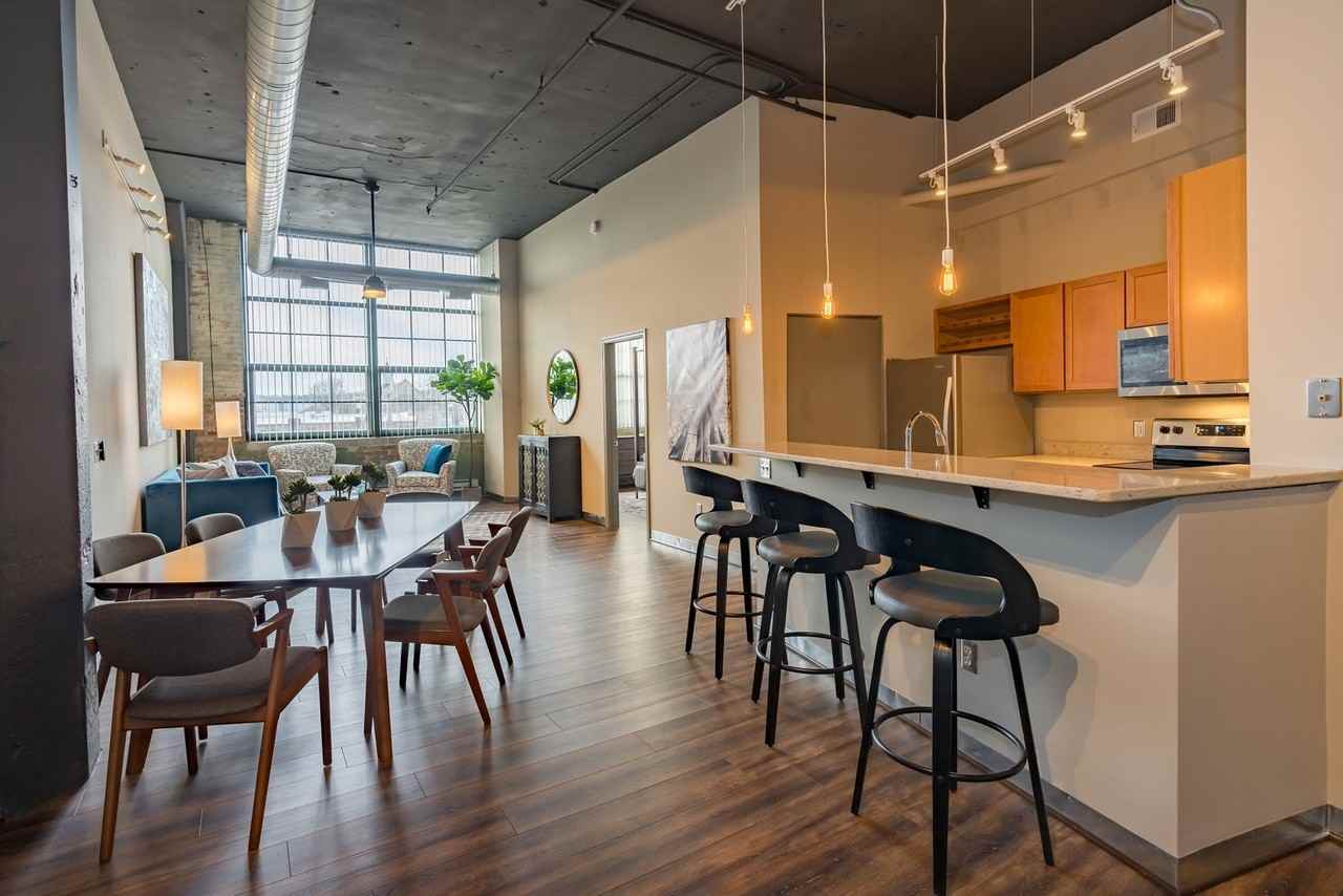 TipTop - Photo 3 of 28