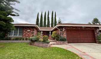 featured image of 6723 Altiplano Way