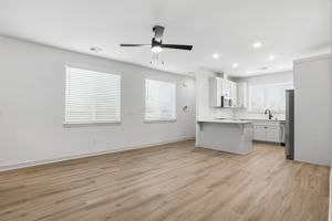 featured image of 816 N Main St