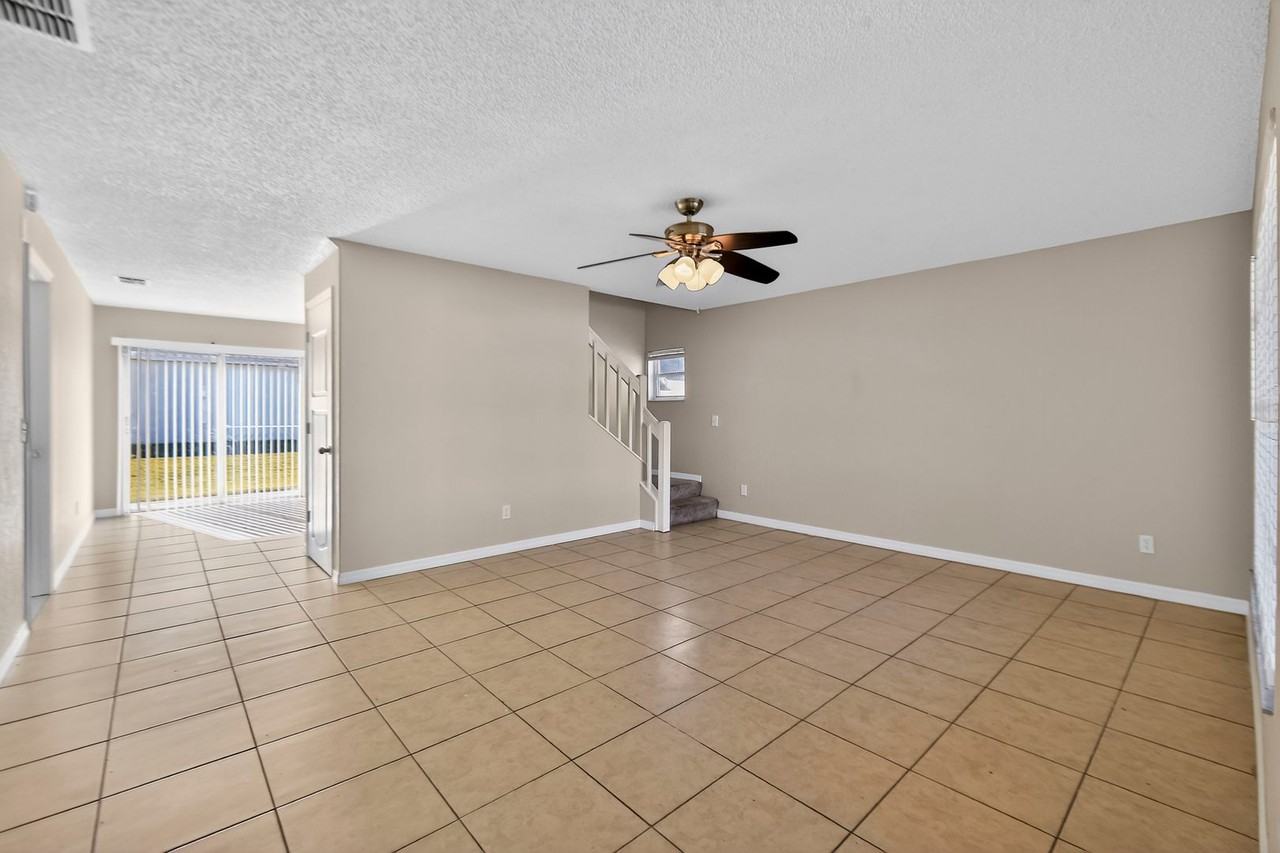 5330 Yaupon St - Photo 6 of 14