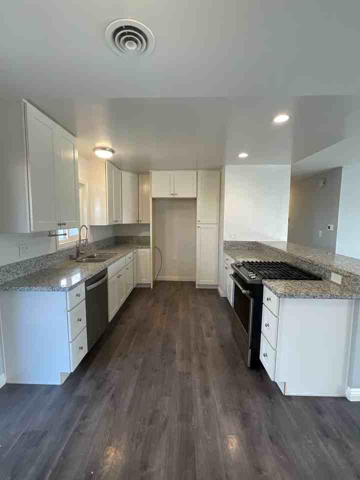 15052 Rice Cir - Photo 7 of 27