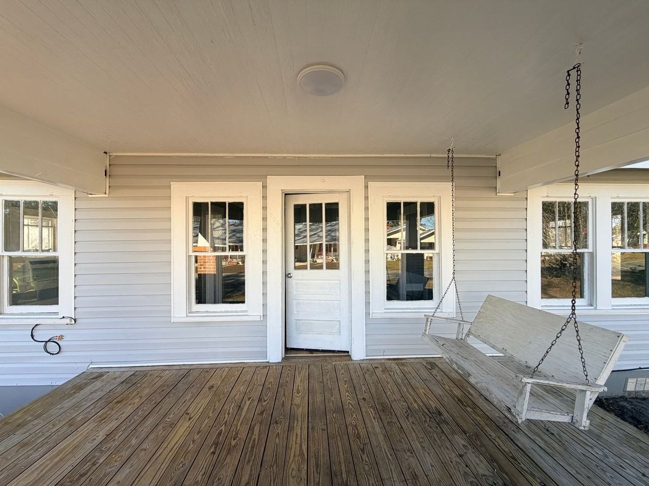 504 Pulaski Ave - Photo 2 of 32