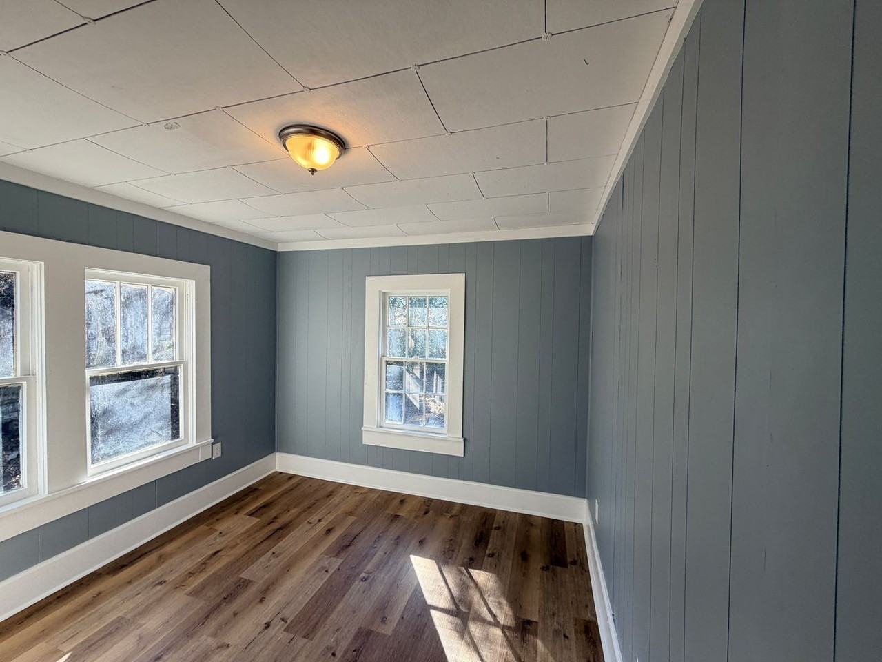 504 Pulaski Ave - Photo 7 of 32