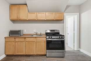 602 N Mendota St - Photo 1 of 1