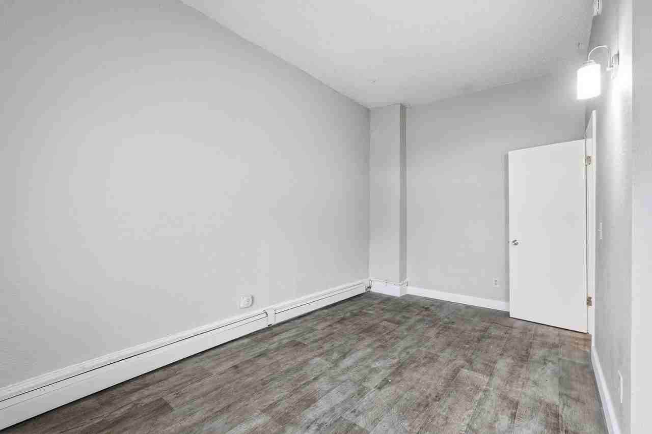 602 N Mendota St - Photo 7 of 16