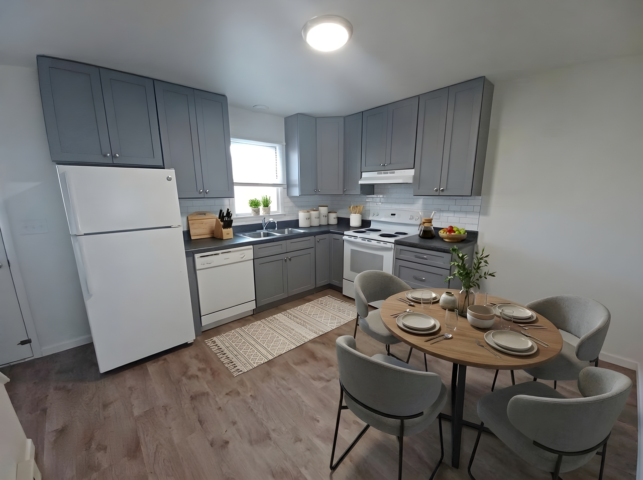 321 N Cherry Aly - Photo 2 of 21