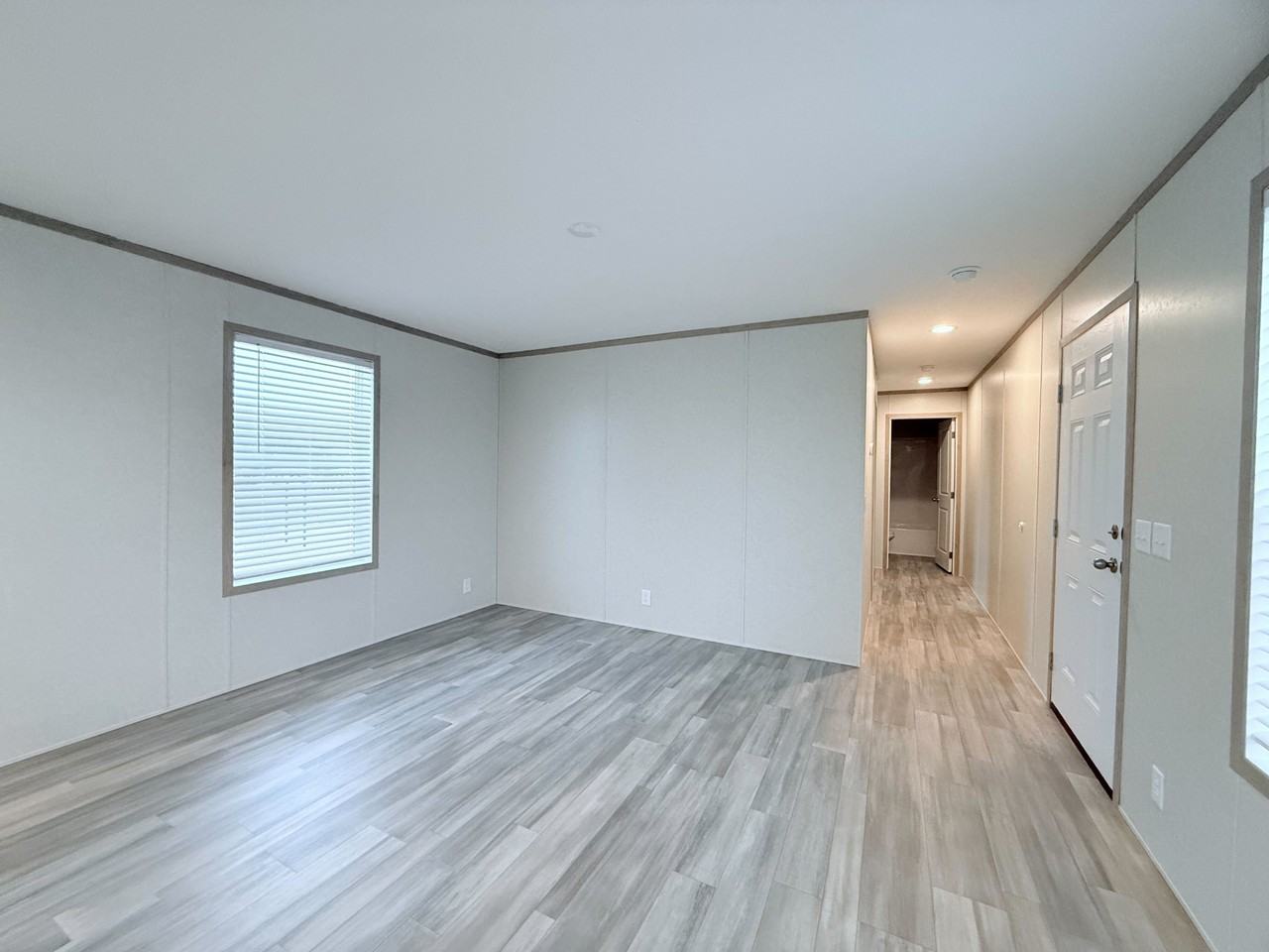 29669 Danbury Ct #243 - Photo 5 of 28