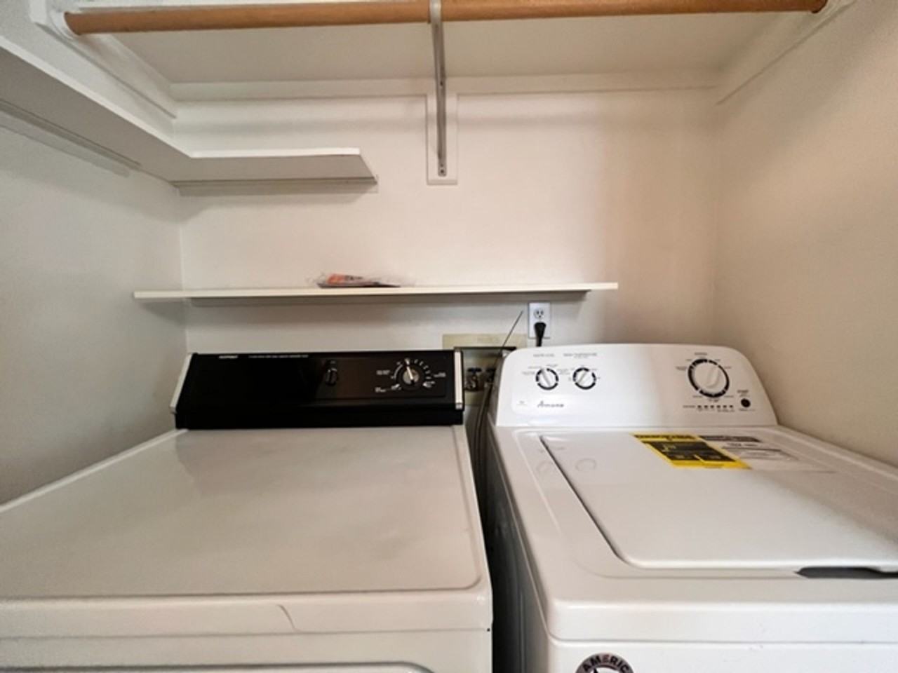 Stephen - 2236 - Photo 6 of 15