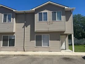 128 Hunter Court - 4 Units - Photo 1 of 1