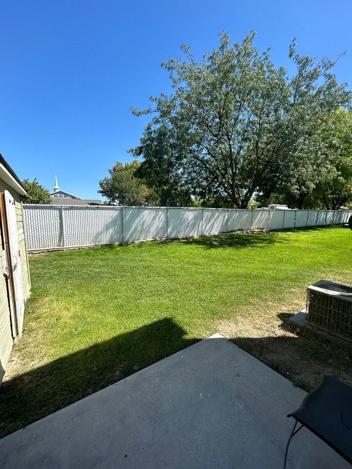 128 Hunter Court - 4 Units - Photo 4 of 5