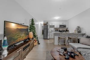 featured image of 622 8th St