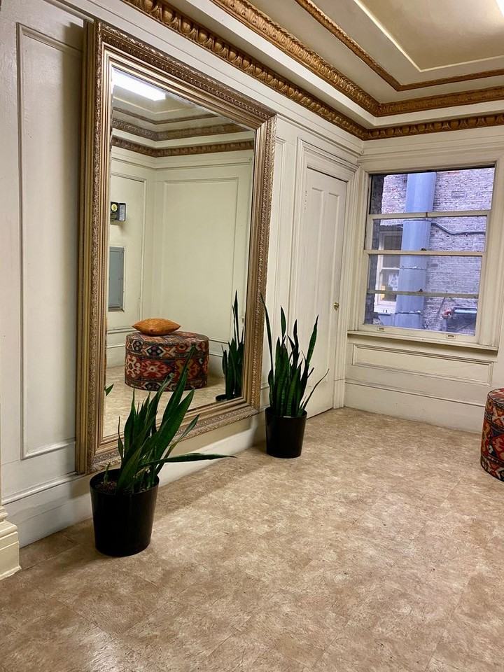 Ehern Apartments - Photo 3 of 35