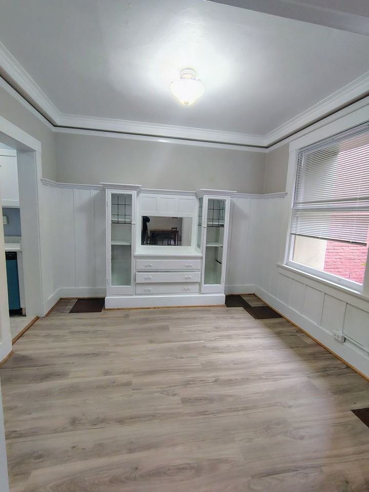 Ehern Apartments - Photo 7 of 35