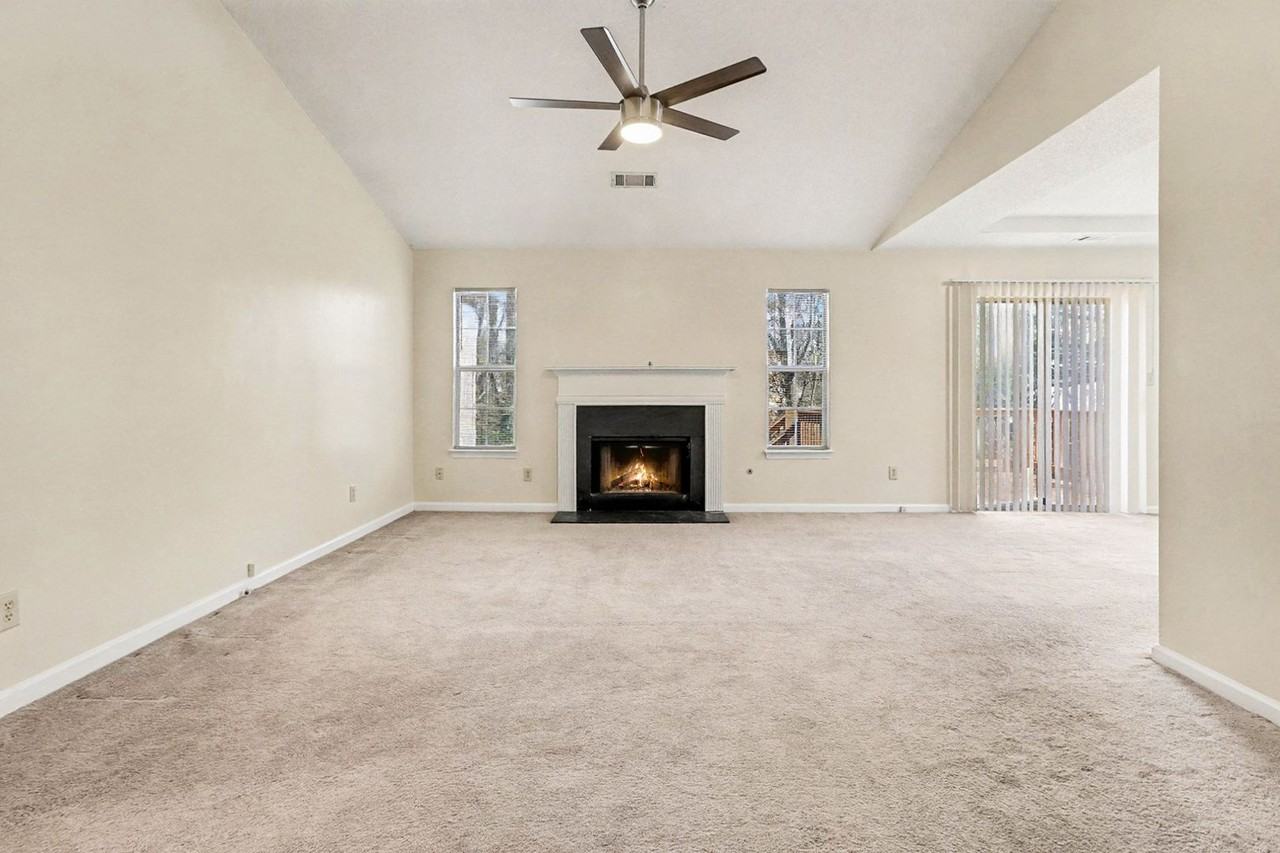 7134 Hazelwood Dr - Photo 5 of 29