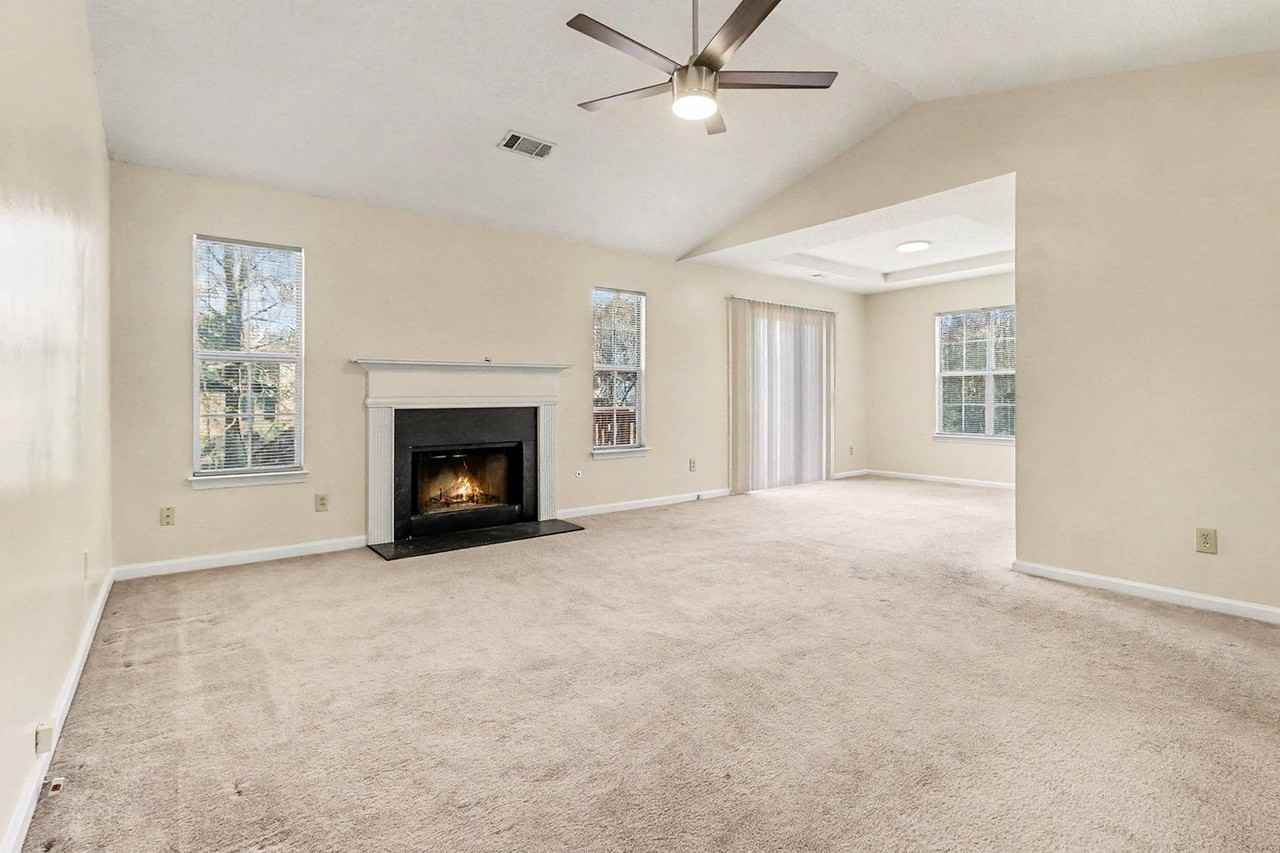 7134 Hazelwood Dr - Photo 6 of 29