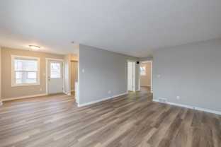 603 E Scott St - Photo 1 of 1