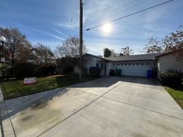 featured image of 94 N 4th St