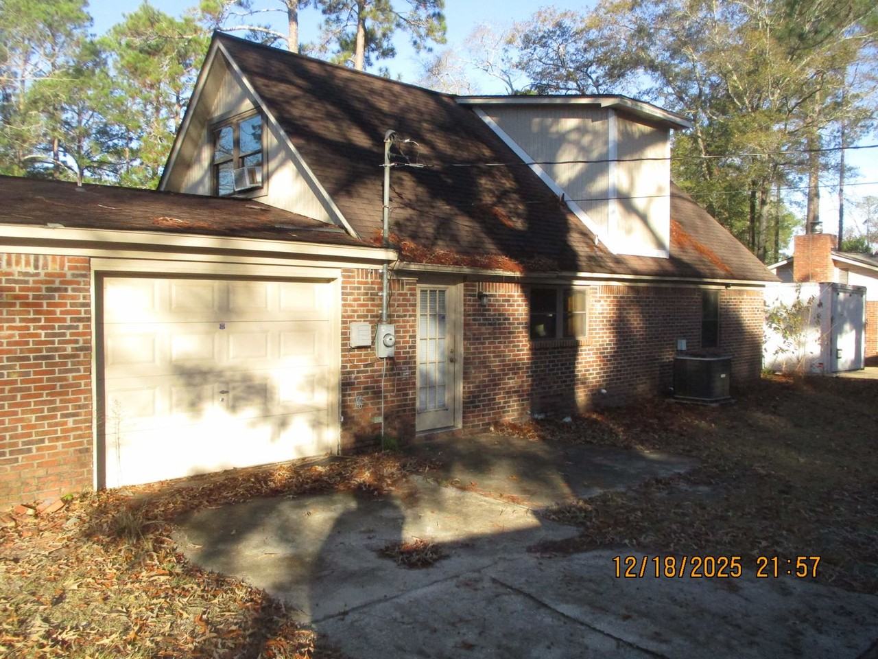 804 N Washington St - Photo 2 of 11