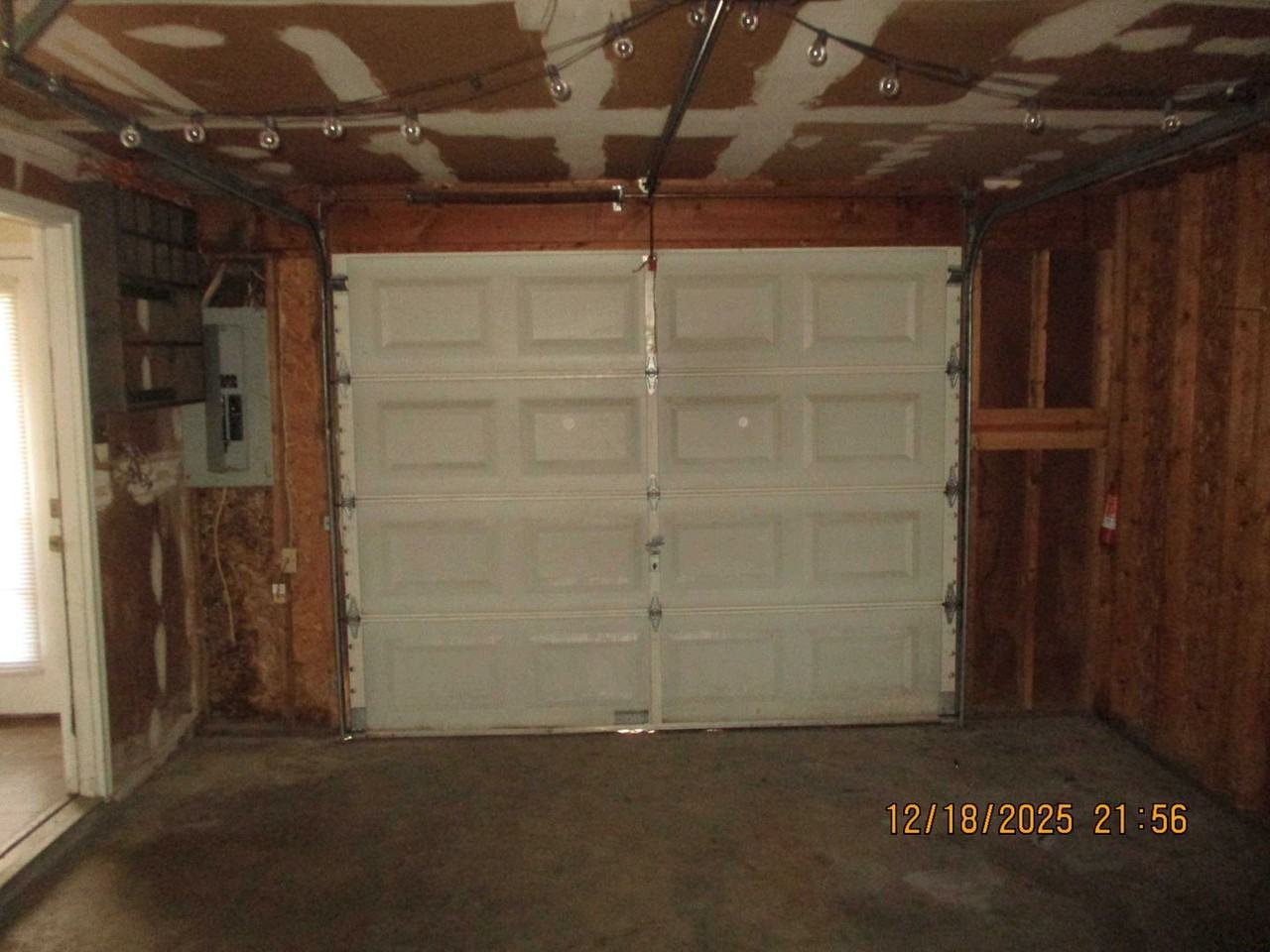 804 N Washington St - Photo 3 of 11