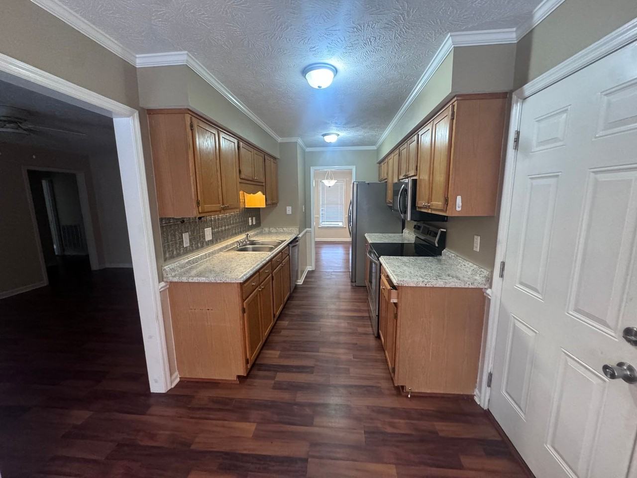 10167 Rockfish Rd - Photo 2 of 27