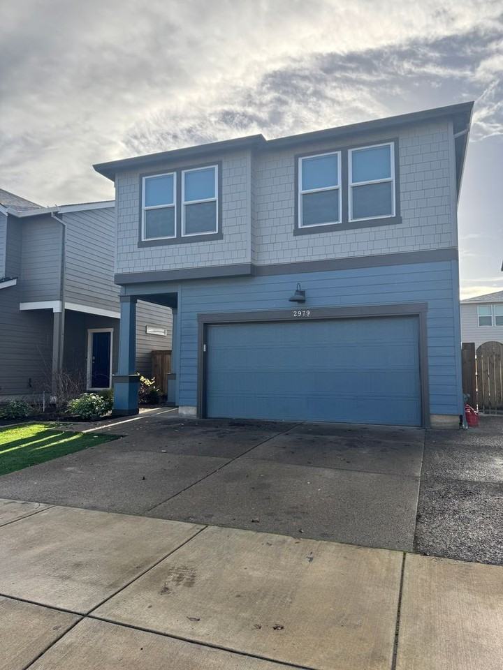 2979 Fenya St - Photo 2 of 36