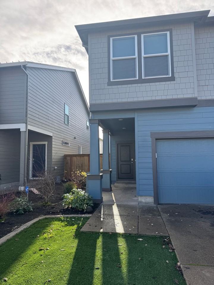 2979 Fenya St - Photo 3 of 36