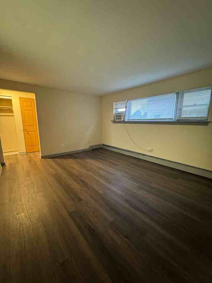 7441 Roosevelt Rd - Photo 3 of 19