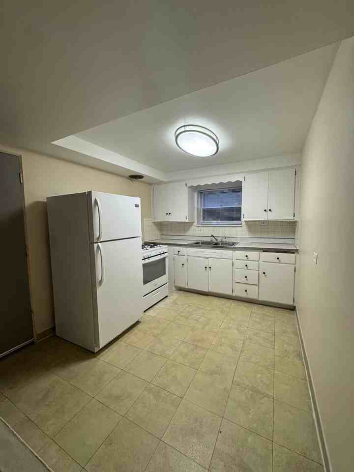 7441 Roosevelt Rd - Photo 5 of 19