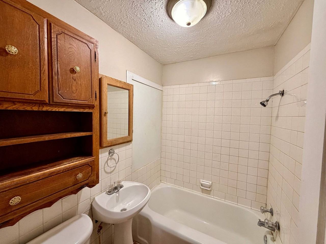 1325 W 24th St S - Photo 6 of 12