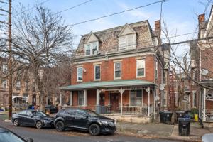 featured image of 1531 Green St