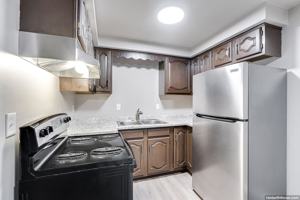 featured image of 1000 Taylor St