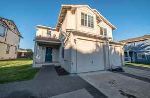 featured image of 2106 N Yellowstone St