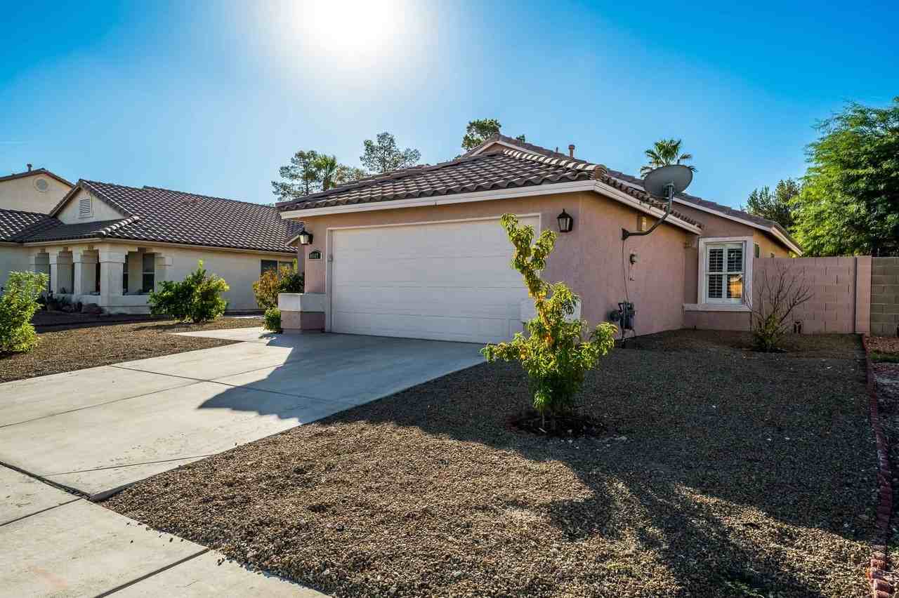 4407 Matinee Ave - Photo 3 of 20