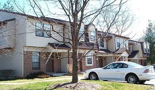 596 E Graham Pl - Photo 2 of 26